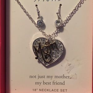 Mom necklace with earrings